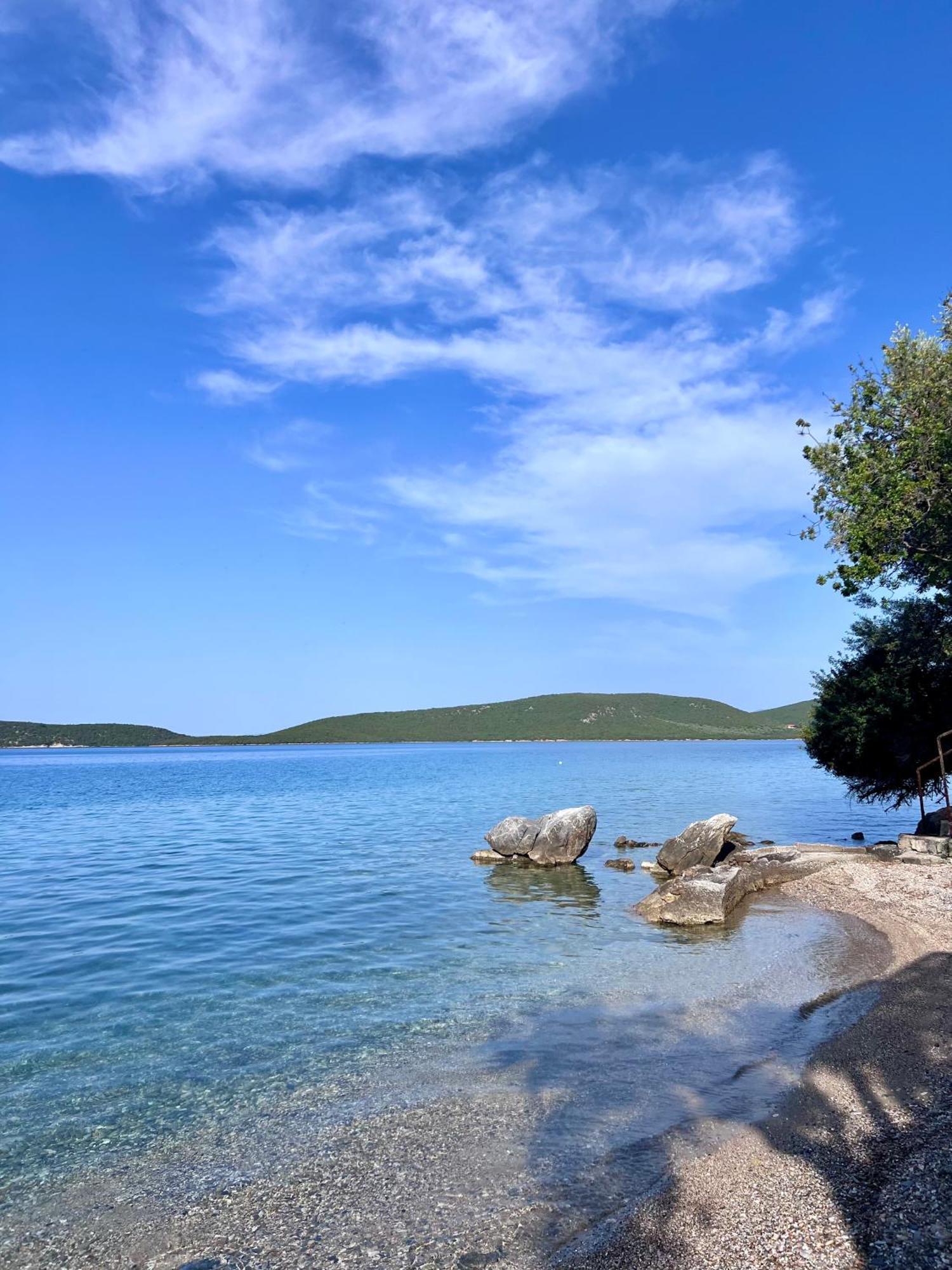 Villas Nies Sourpi Esterno foto