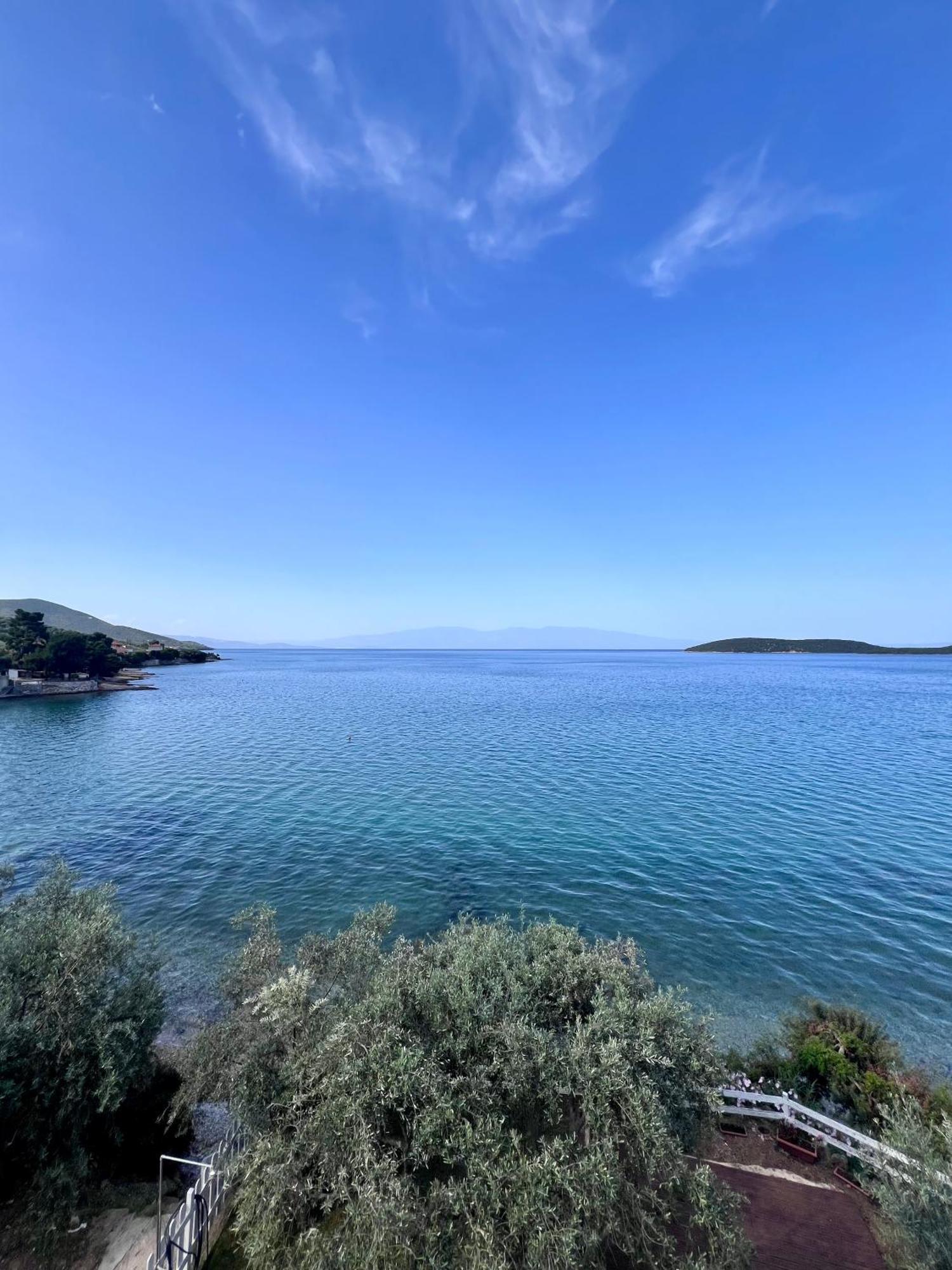 Villas Nies Sourpi Esterno foto